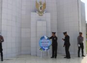 Peringati Hari Pahlawan Nasional Ke 79 Polres Bima Menggelar Upacara dan Ziarah Tabur Bunga di Taman Makam Pahlawan