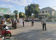 Polsek Rasanae Barat Gelar Pengaturan Rawan Pagi di Titik Rawan Kemacetan dan Pelanggaran Jalur