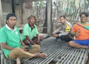 Bhabinkamtibmas Desa Tadewa Gelar Jumat Curhat, Sosialisasikan Bahaya TPPO dan Imbau Warga Jaga Kamtibmas