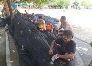 Sat Binmas Polres Bima Kota Laksanakan “Cooling System” dan Himbauan Kamtibmas kepada Nelayan di Kelurahan Dara