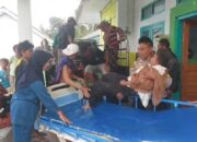 Bhabinkamtibmas Desa Tarlawi Bantu Korban Laka Tunggal di Jalan Lintas Kombo–Tarlawi